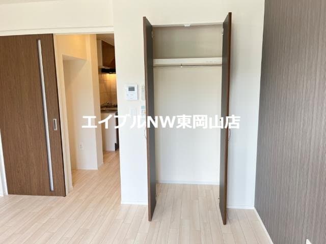 収納 ウィステリアⅢ