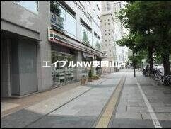 セブンイレブン岡山柳1丁目店(コンビニ)まで379m アルファステイツ西川緑道公園