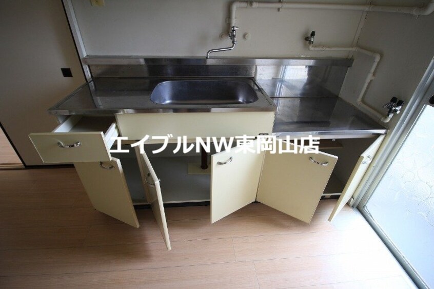  ビレッジハウス万富１号棟