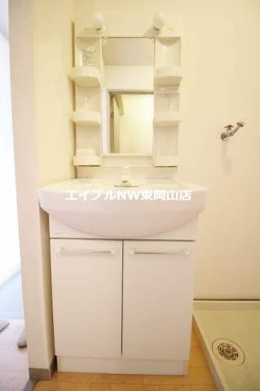  パレアナハウスＡ