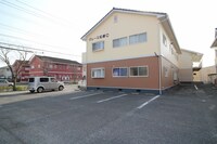 グレース松崎E棟