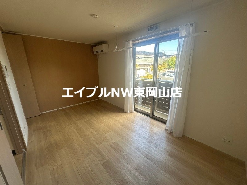  ヴィレッジ　ド　ルシオル