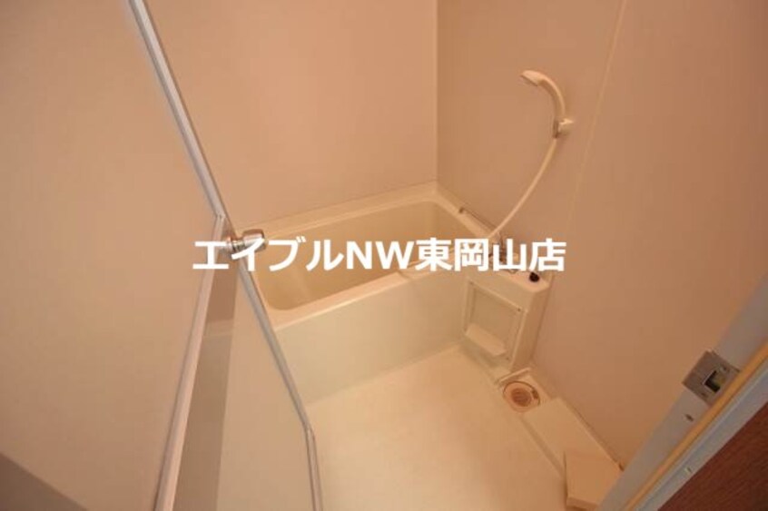  ラ　ソーレ　ウラカミ
