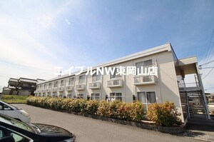 レオパレスシャンテ