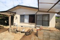 西大寺松崎平屋