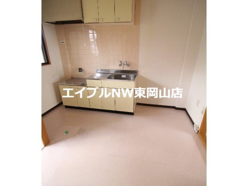  リバーサイドクラタ