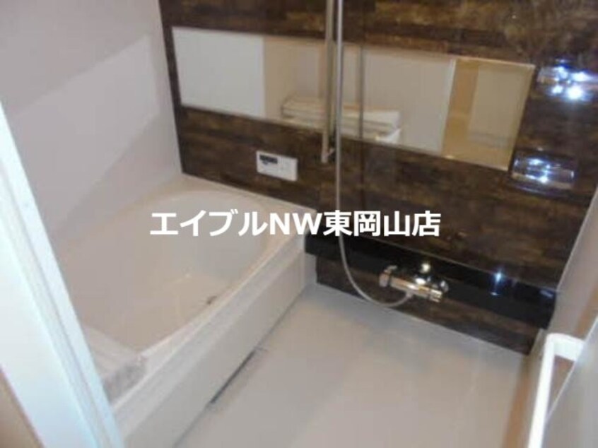  シャーメゾン沖