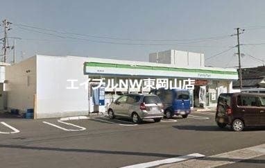 ファミリーマート岡山国府市場店(コンビニ)まで445m シティクレスト　C