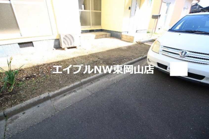  東岡山駅前貸家