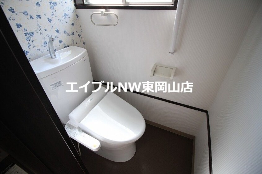  東岡山駅前貸家