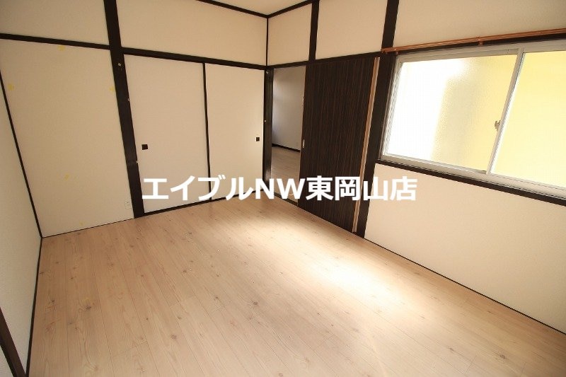  東岡山駅前貸家