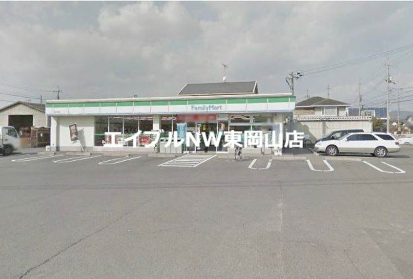 ファミリーマート岡山兼基店(コンビニ)まで436m メゾンシャンス
