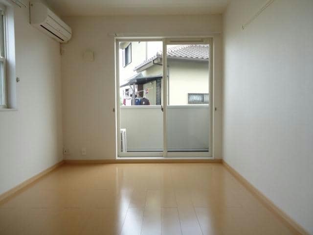  サンリット・ヴィラ