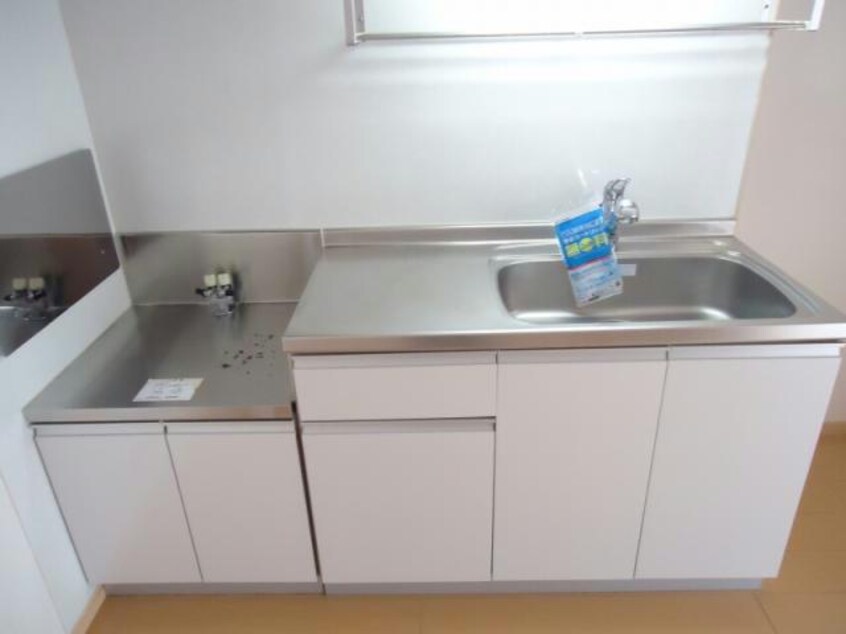  サンリット・ヴィラ