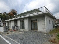 村重様貸家(NI-25)