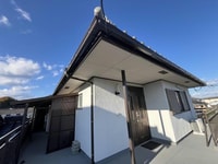 尾津町貸家