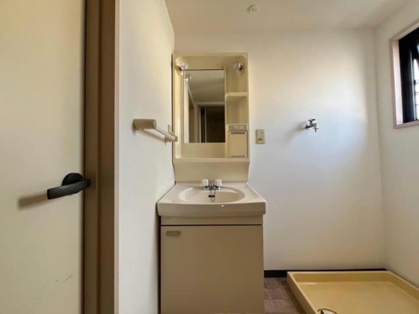  シティパル麻里布