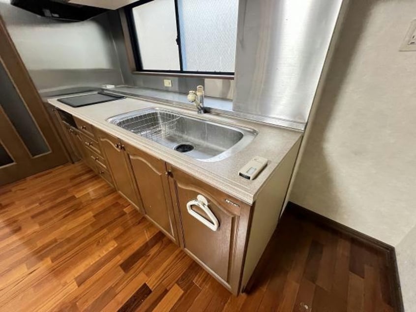  麻里布２丁目住居