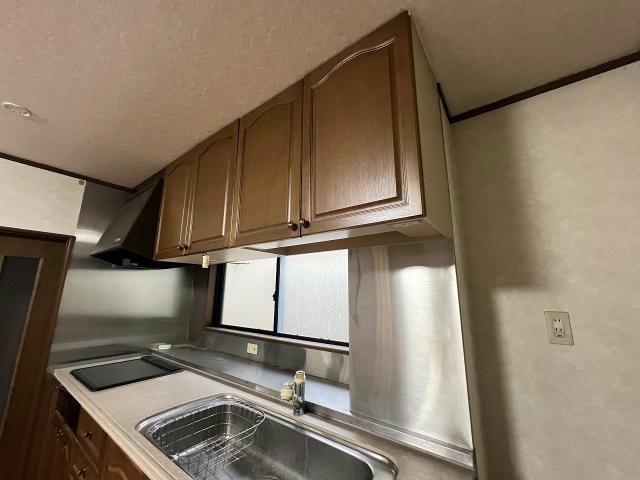  麻里布２丁目住居