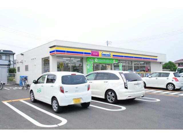 ミニストップ日立多賀店(コンビニ)まで418m 小川ハイツ