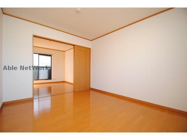  メゾングラシアＢ棟