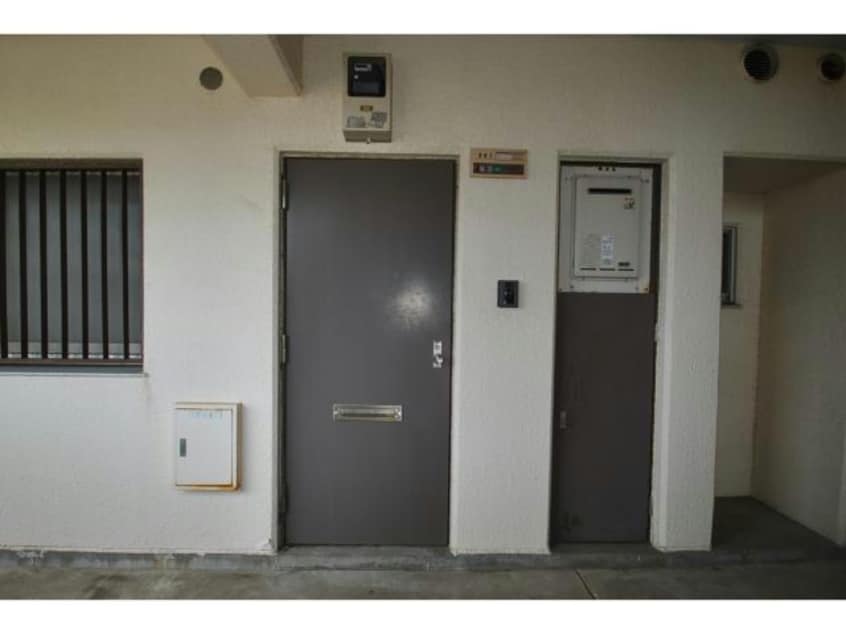  東金沢マンション