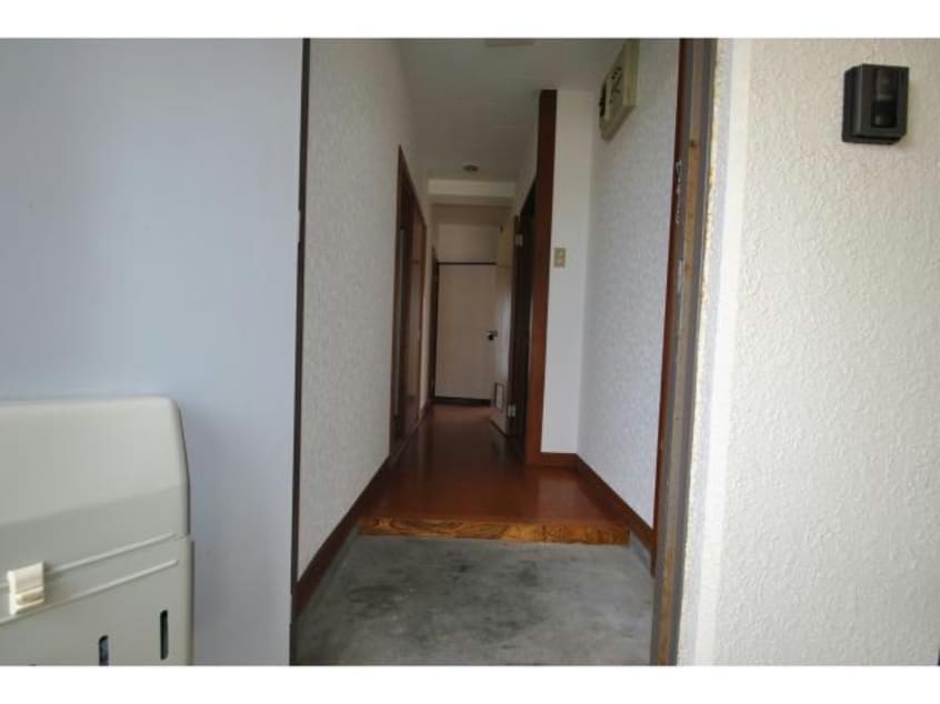  東金沢マンション