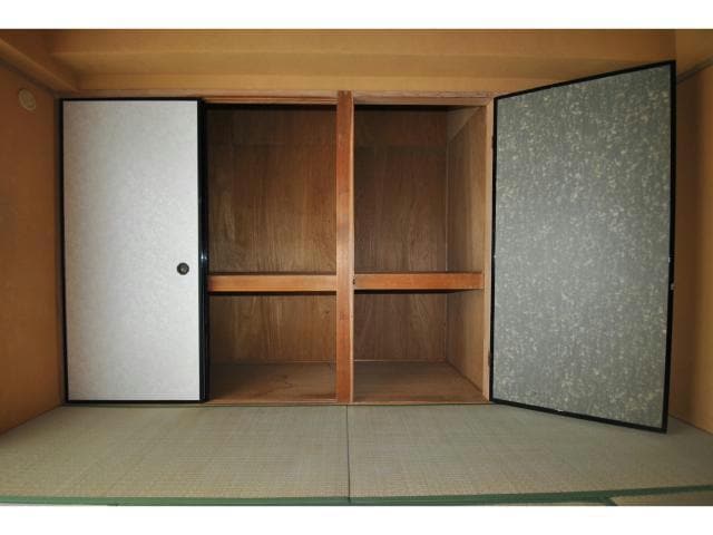  東金沢マンション