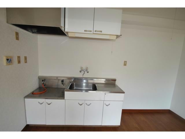  東金沢マンション