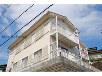 やすひとハイツ