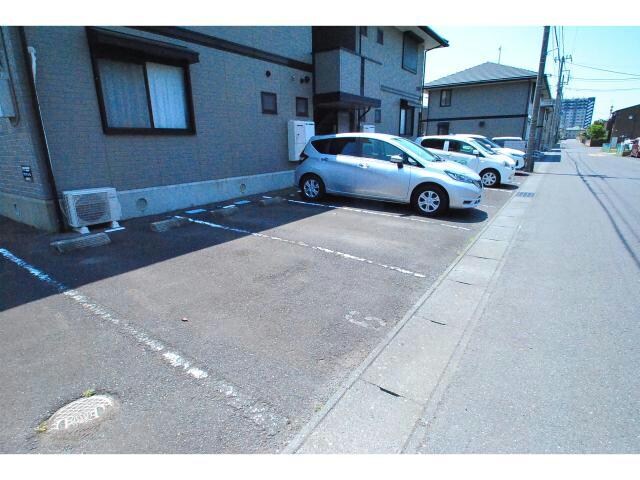  リビングタウン東海D