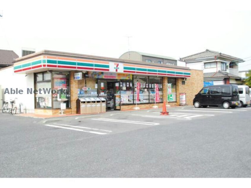 セブンイレブン日立大みか3丁目店(コンビニ)まで649m 大みか町1-24-2綿引一戸建て