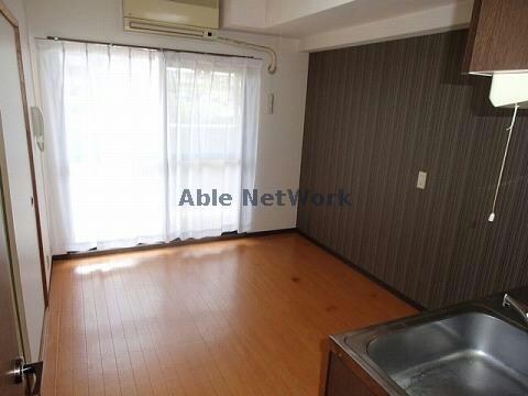  ＳＵＮ　ＷＩＴＨ