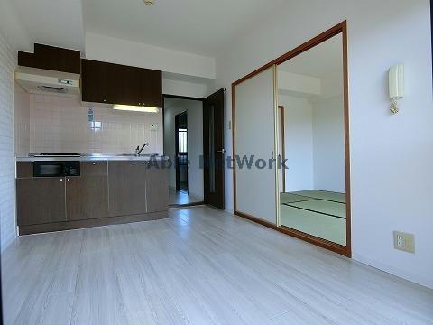  ＳＵＮ　ＷＩＴＨ