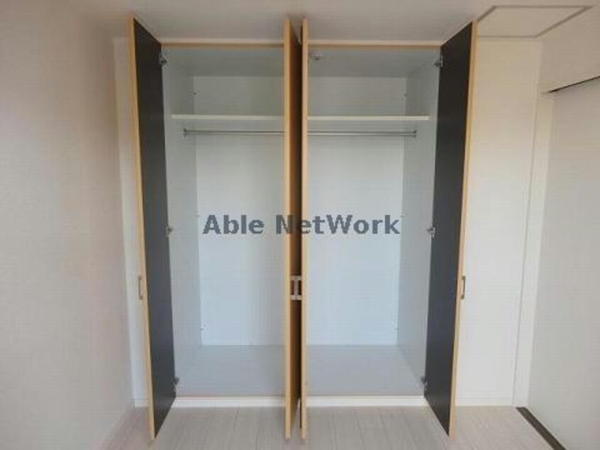  サンシャインスクエア