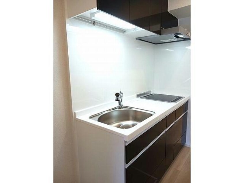  メゾン　ハナビシ　Ａ