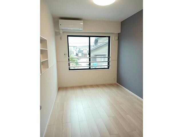  メゾン　ハナビシ　B