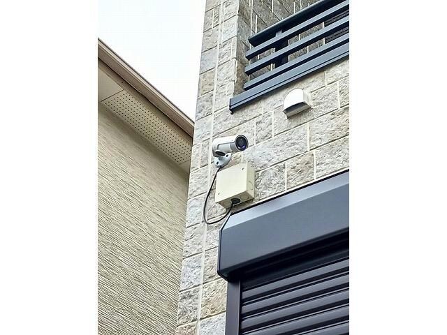  メゾン　ハナビシ　B