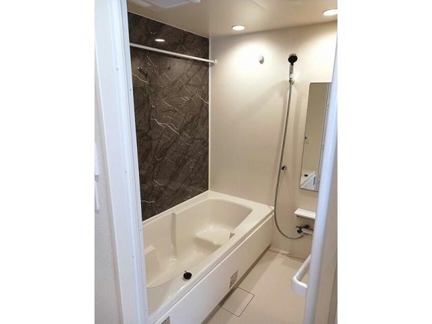  アンジュ　ワン