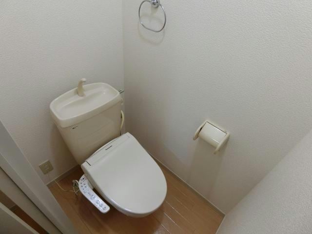 飯盛山ハイツＡ