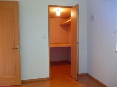  カルムセゾンⅢ