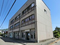 タニイビル
