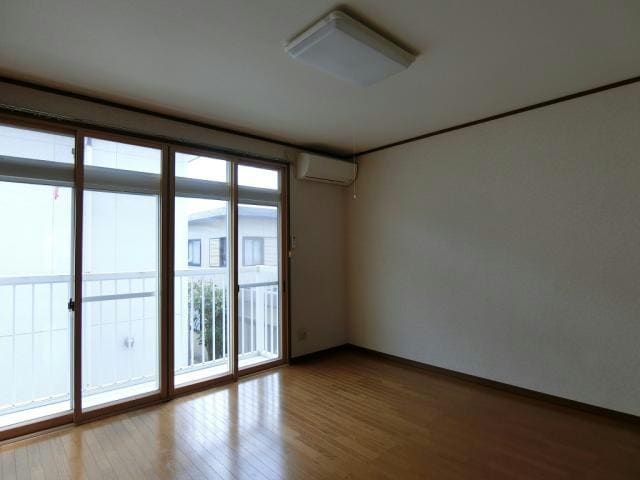  ビレッジ東千石