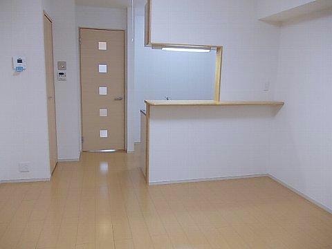  メゾン・エスポワール 新横町