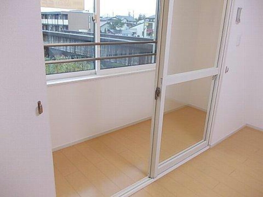 サンルーム メゾン・エスポワール 新横町