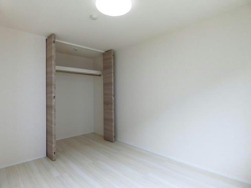  リーノフローラＢ