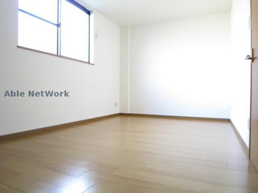  ソレアード・ニシキ