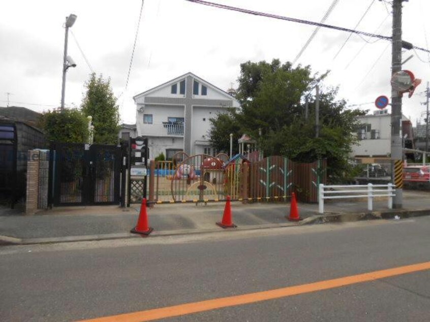 聖愛保育園(幼稚園/保育園)まで1763m ローレルコート千代田