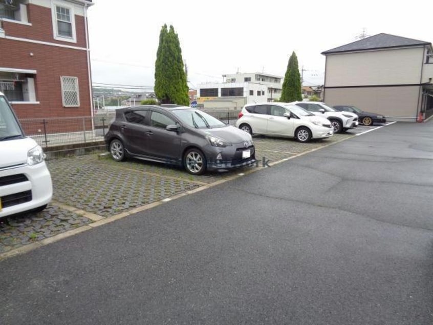  COZY HOUSE　GUMINOKI