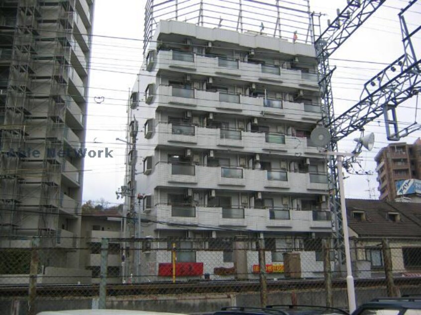  パウゼ河内長野駅前